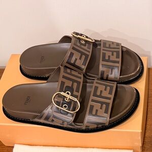 Fendi Logo Slide Sandals